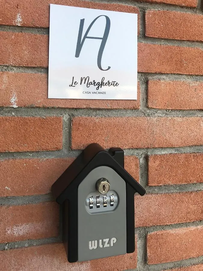 Le Margherite Cardano Al Campo Appartamento